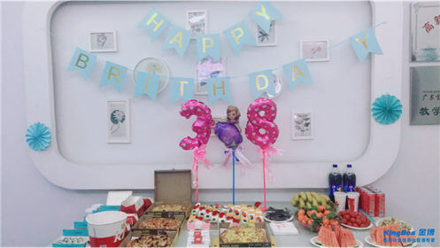 当女神节偶遇生日会……
